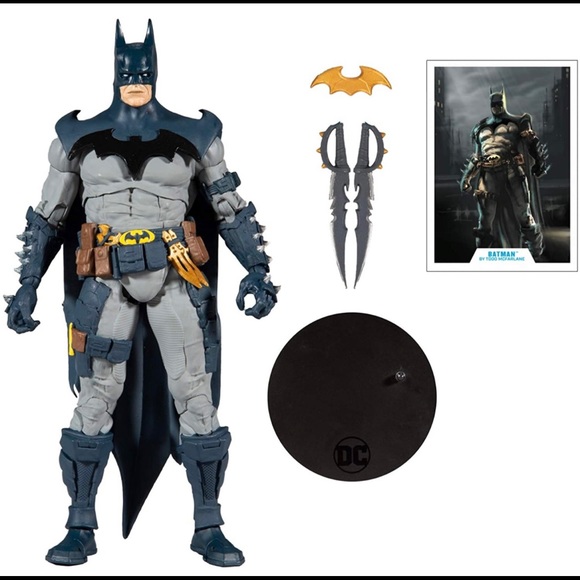 DC Multiverse Figures - 7" Scale Batman (Designed By Todd Mcfarlane) - Picture 6 of 6